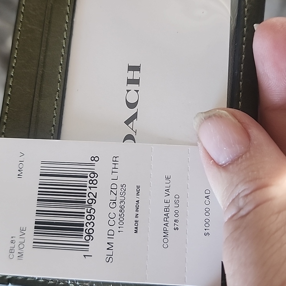 Coach Dark Green Leather Card Holder NWT - Picture 8 of 9